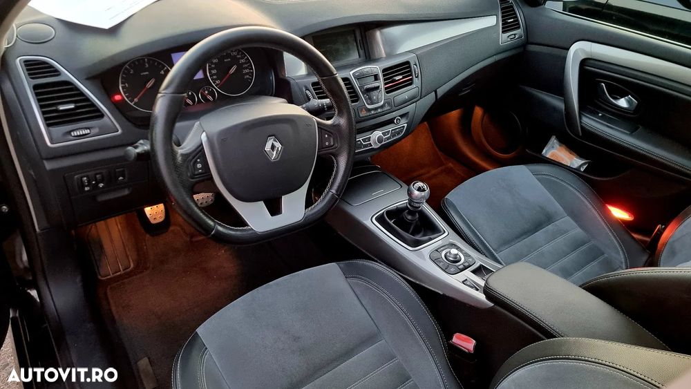 Renault Laguna Grandtour dCi 110 FAP Limited - 11