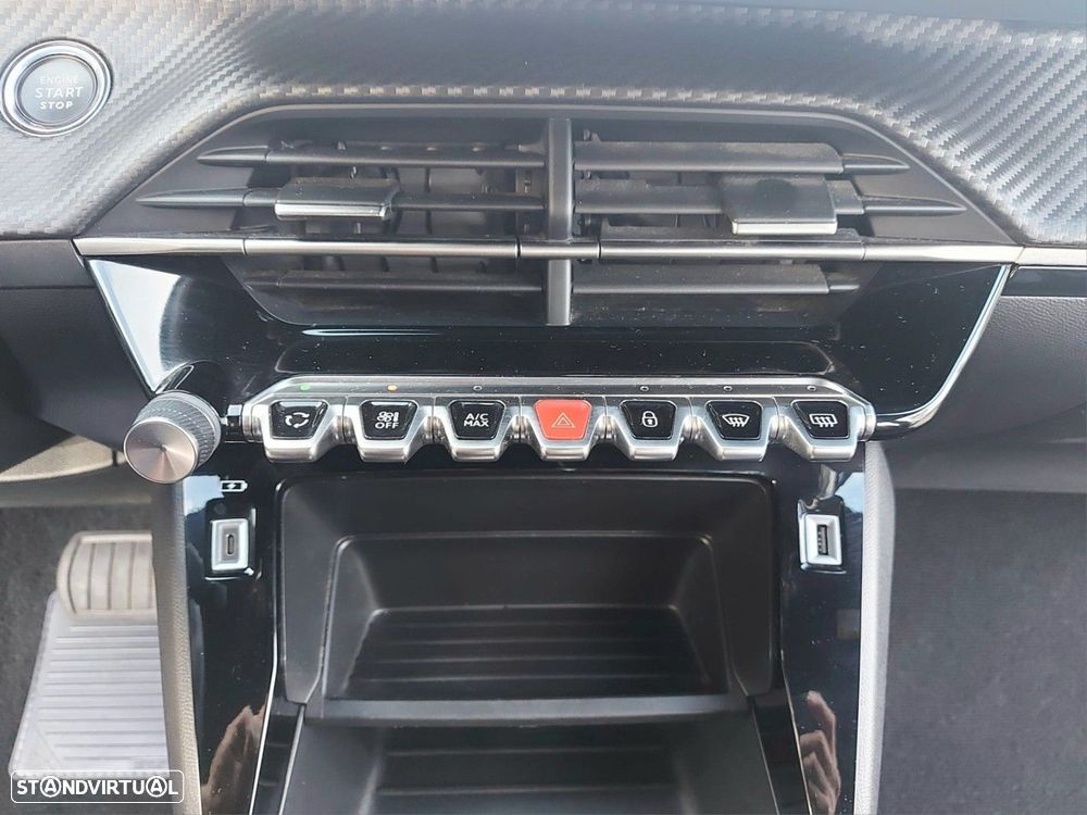 Peugeot e-2008 50 kWh Active Pack — fotografia 41
