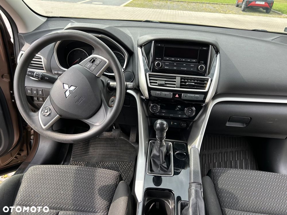 Mitsubishi Eclipse Cross - 4