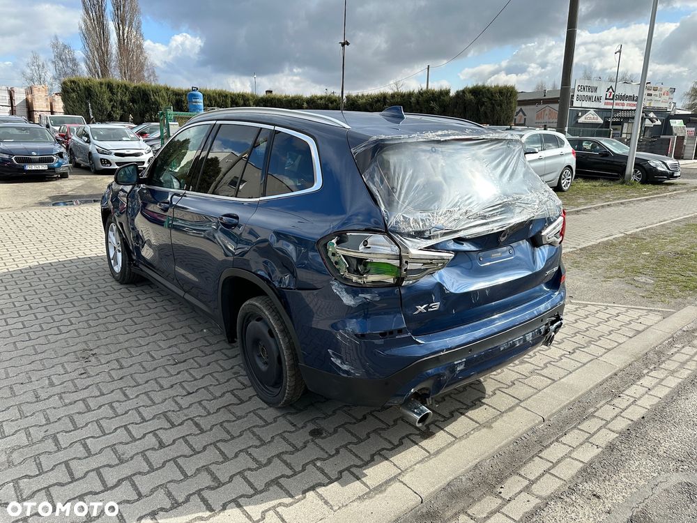 BMW X3 xDrive30i GPF Luxury Line - 8