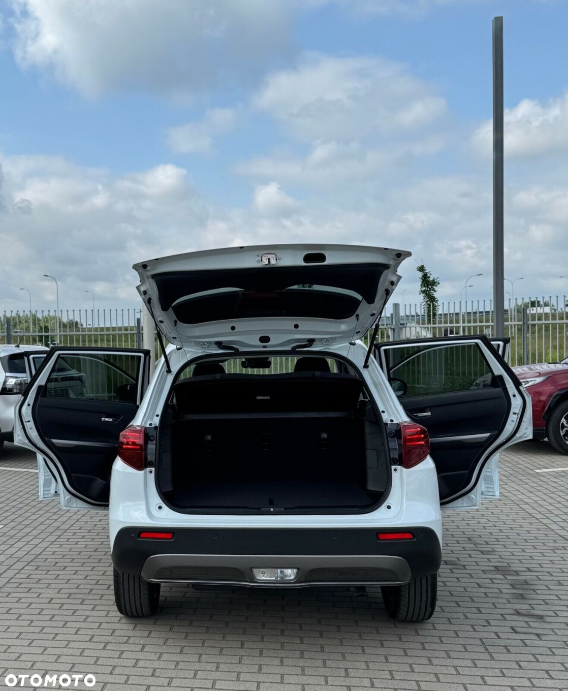 Suzuki Vitara - 11
