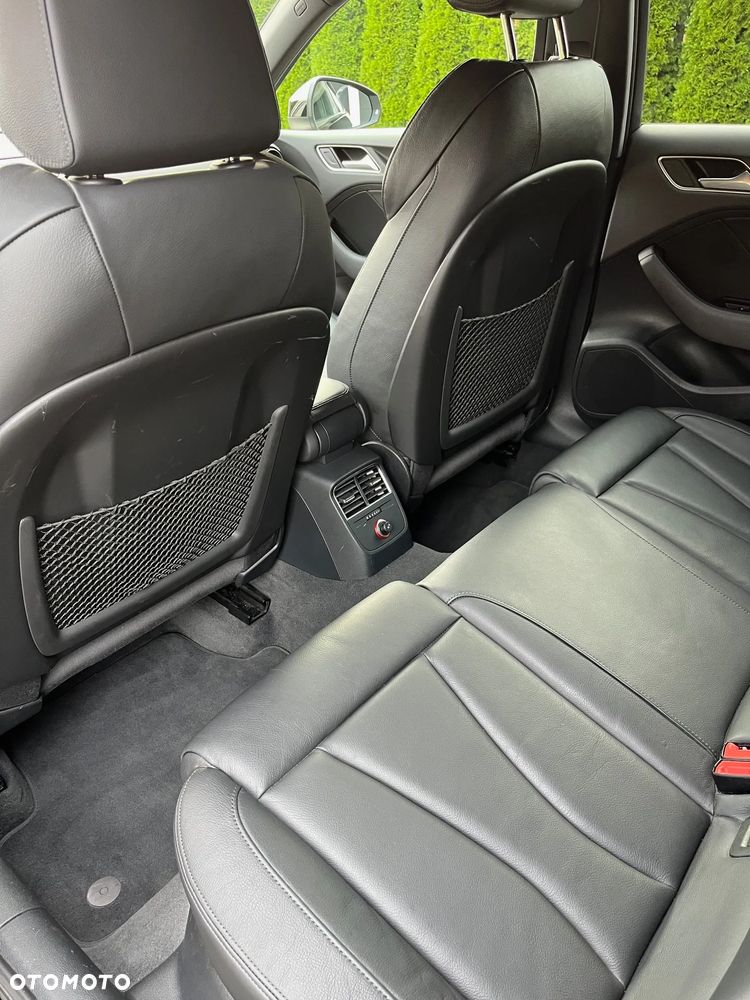 Audi A3 2.0 TDI S line Sportpaket - 10