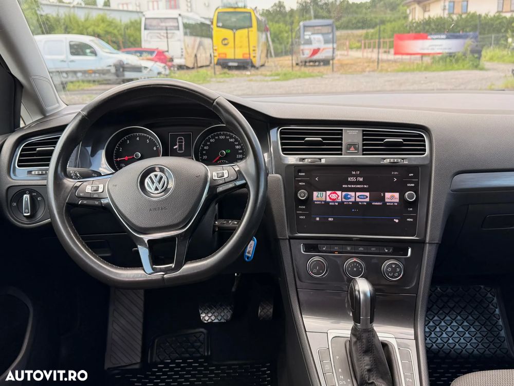 Volkswagen Golf 1.4 BlueMotion DSG Comfortline - 8