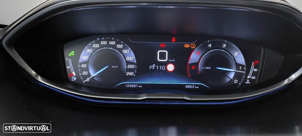 Peugeot 3008 1.5 BlueHDi GT Line - 30