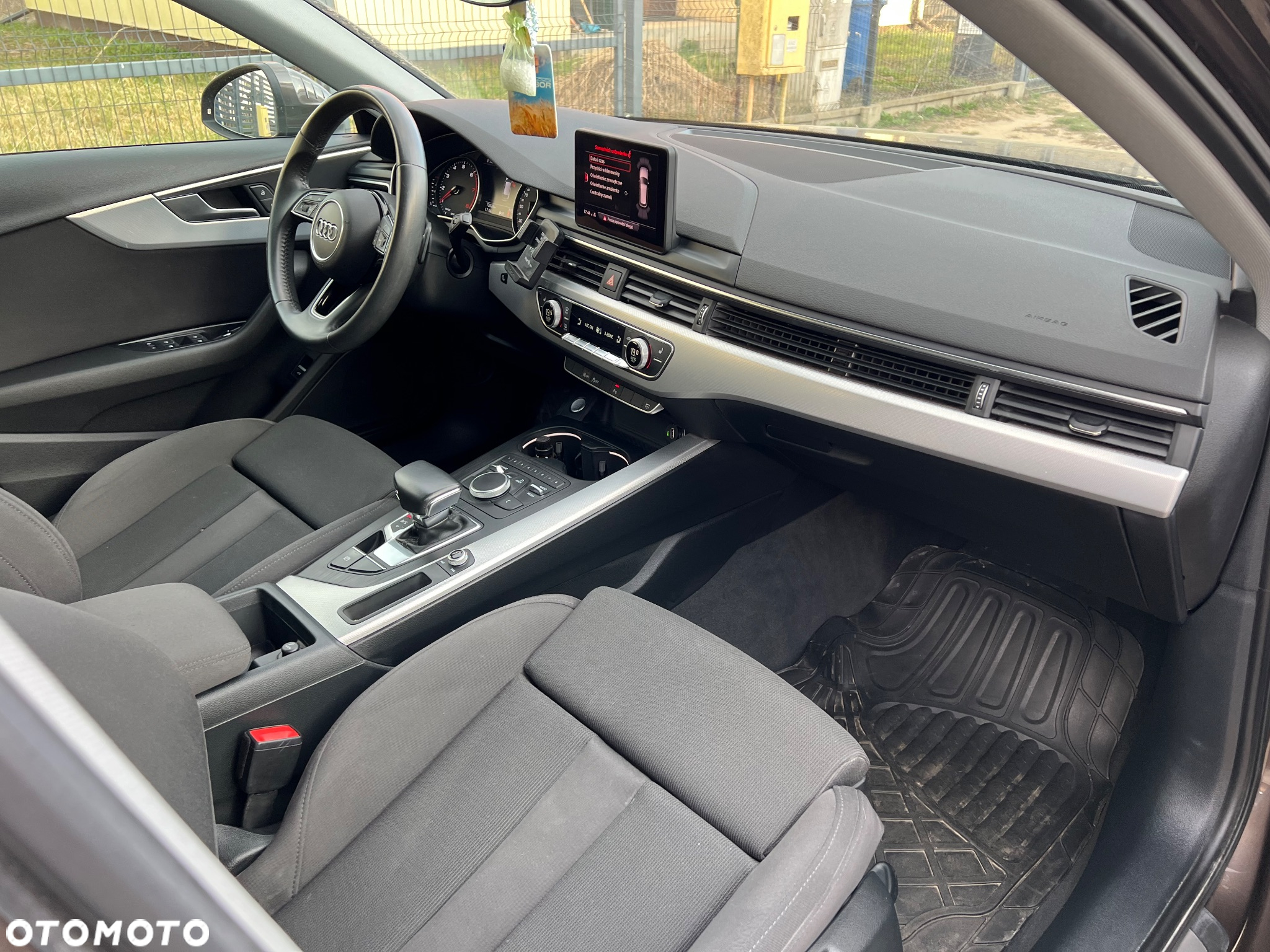 Audi A4 - 23