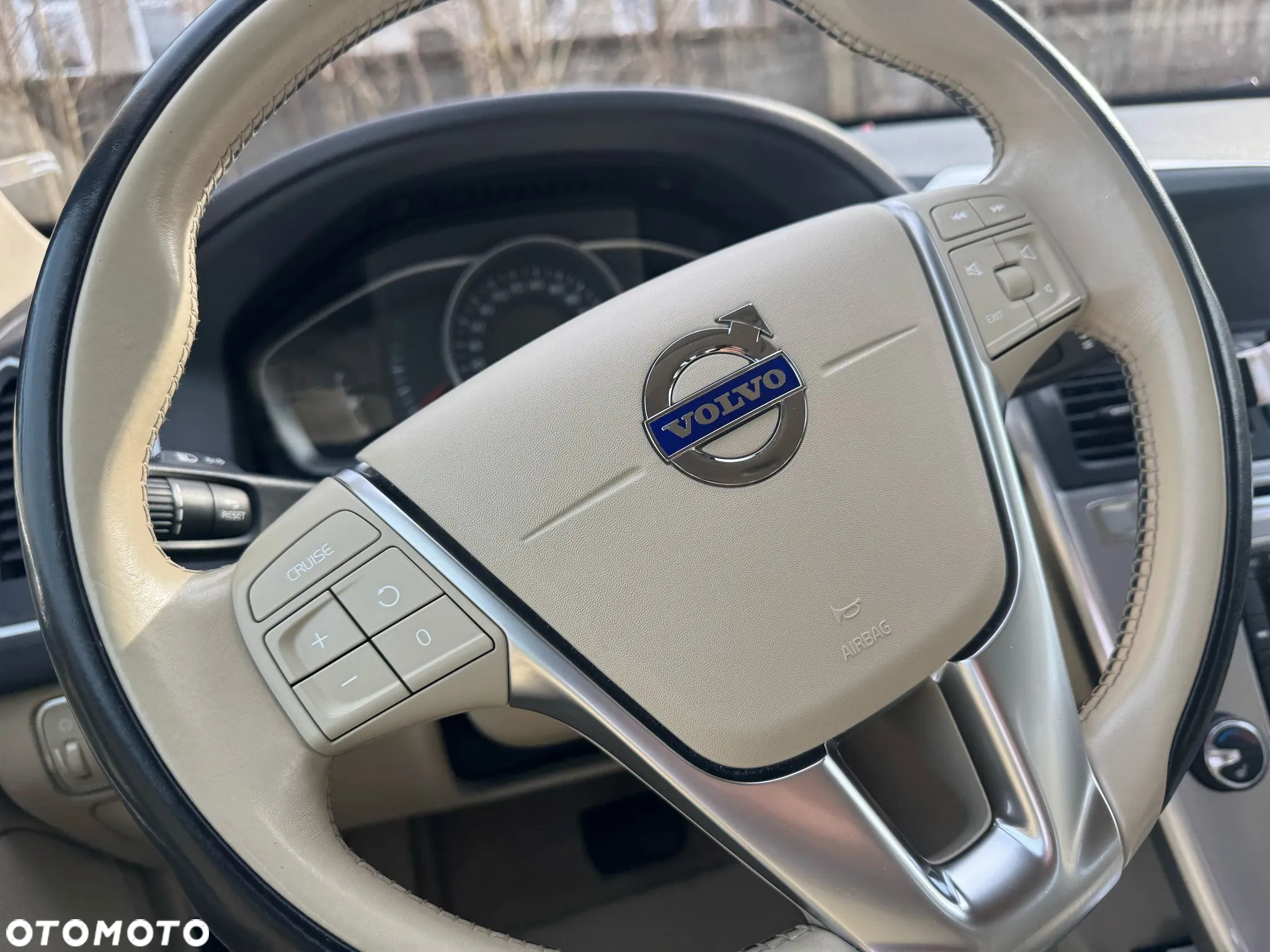Volvo XC 60 - 19
