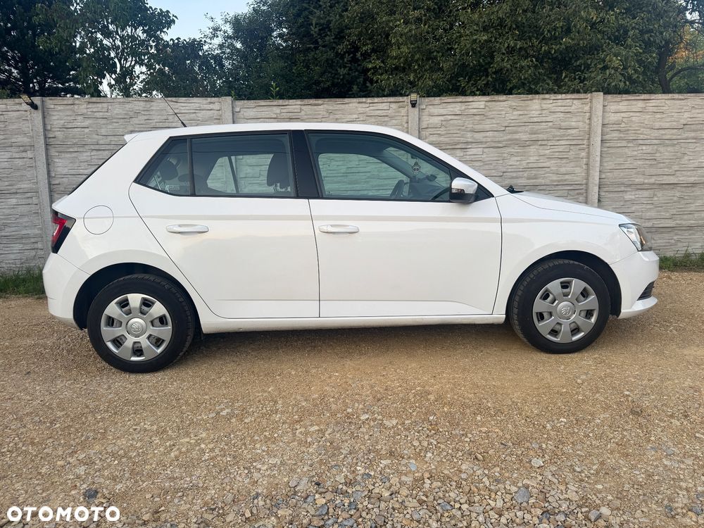 Skoda Fabia 1.0 Active - 8