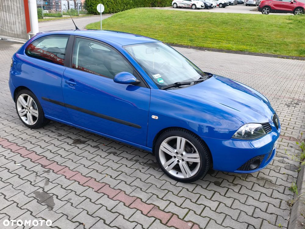 Seat Ibiza 1.4 16V Sport - 4