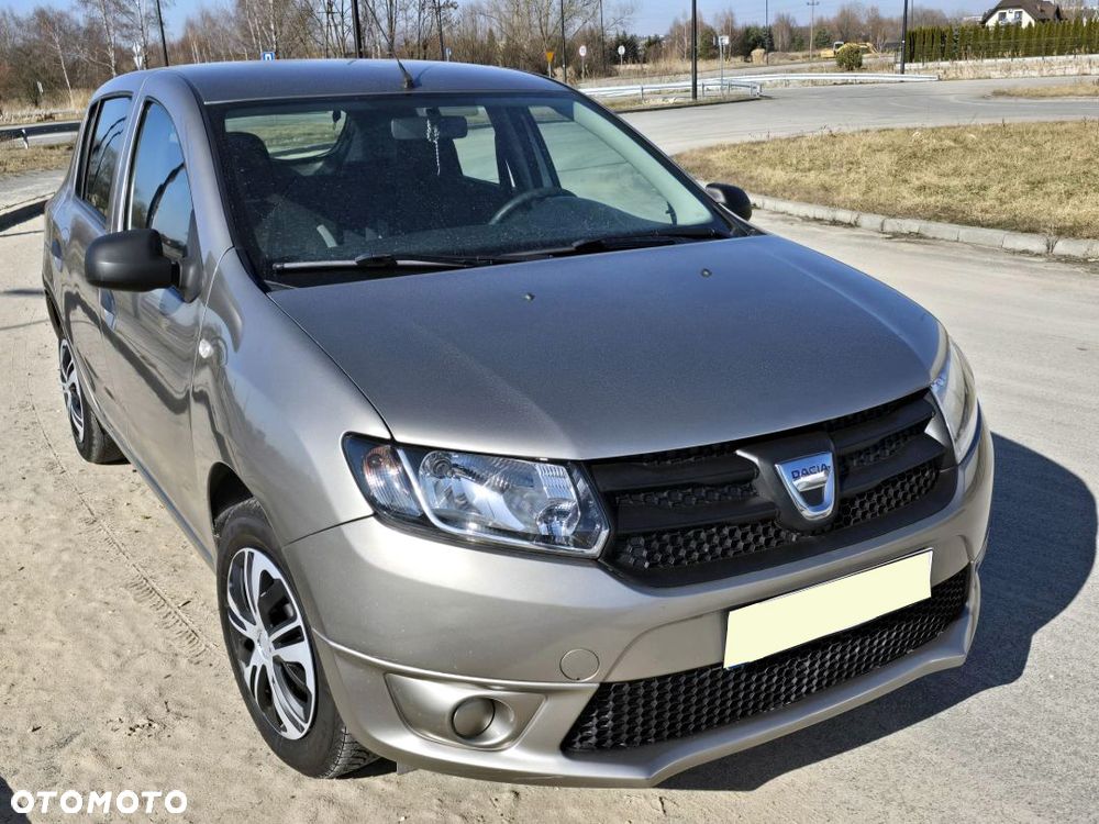 Dacia Sandero 1.2 16V 75 Live II - 33