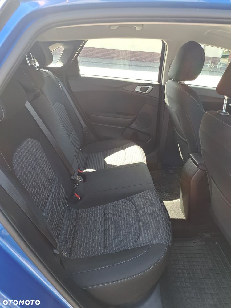 Kia Ceed 1.0 T-GDI M - 11