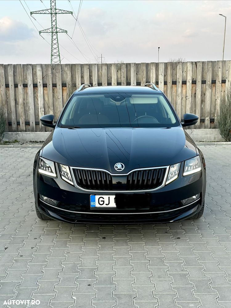 Skoda Octavia 2.0 TDI LAURIN & KLEMENT DSG - 1