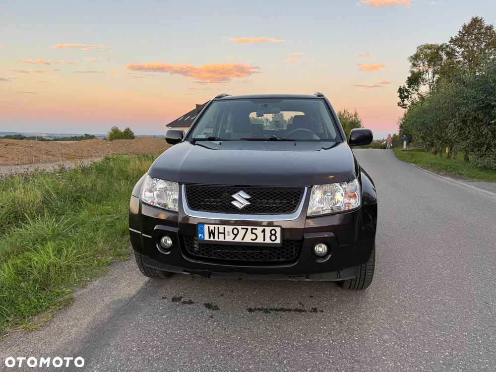 Suzuki Grand Vitara 1.6 - 25