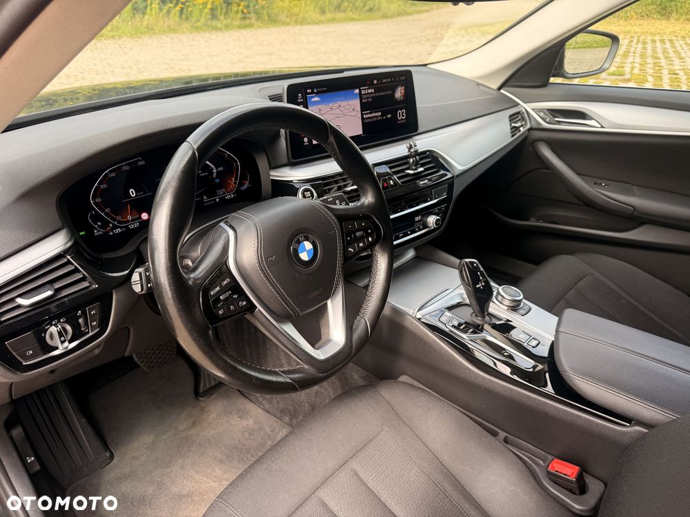 BMW Seria 5 520d mHEV Luxury Line - 25