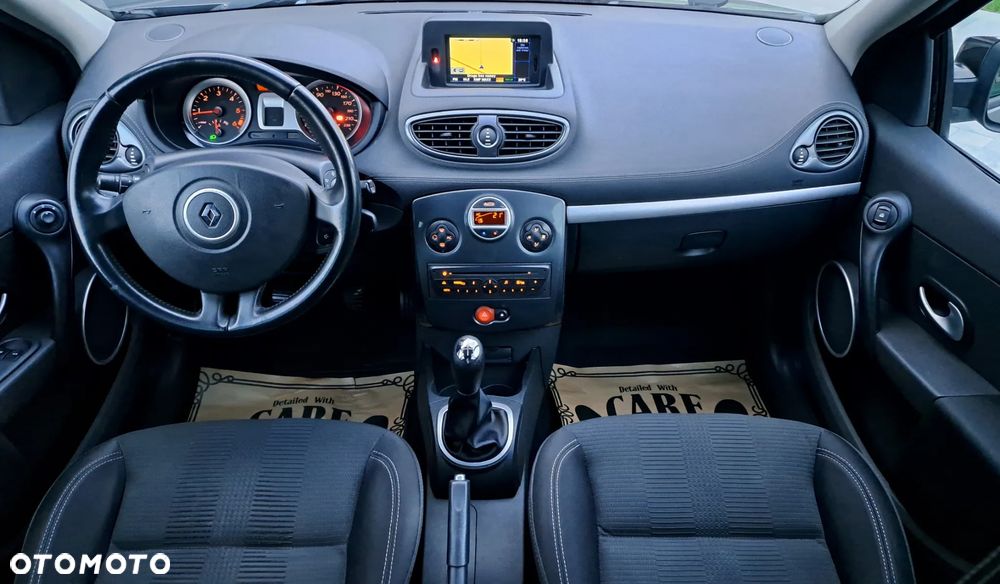 Renault Clio - 7