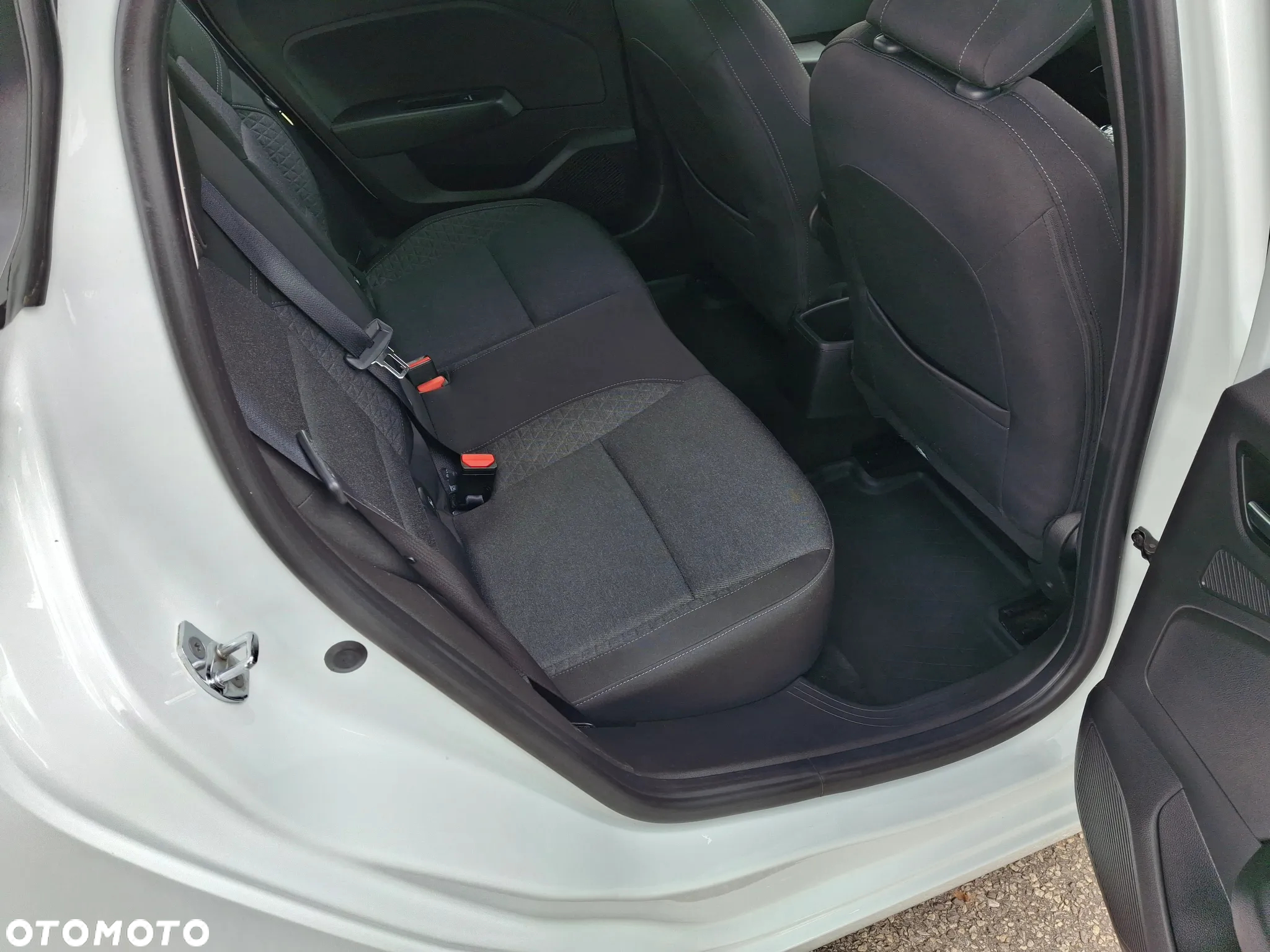 Renault Clio 1.0 TCe Zen - 28