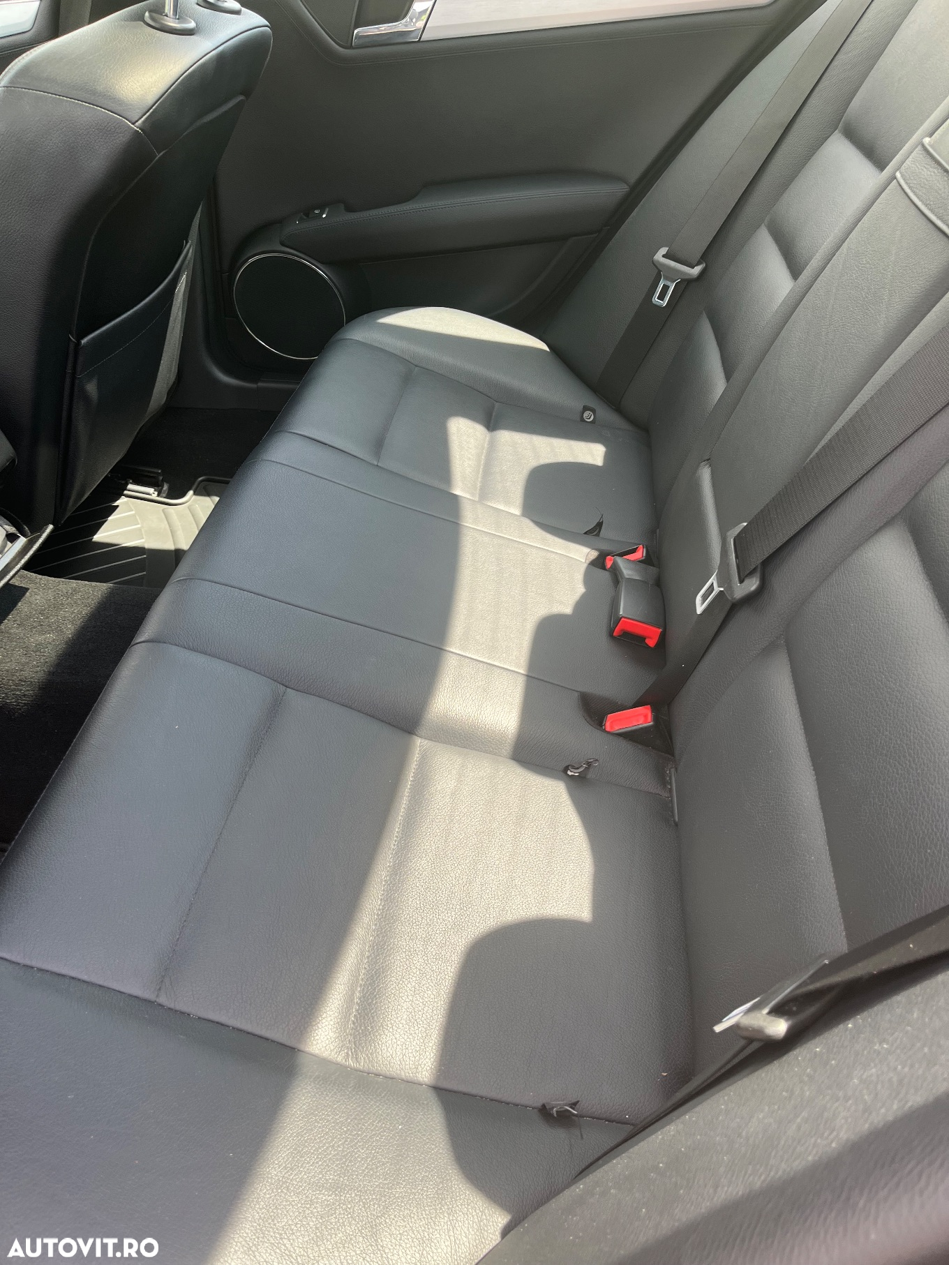 Mercedes-Benz C 280 4-Matic Aut - 10