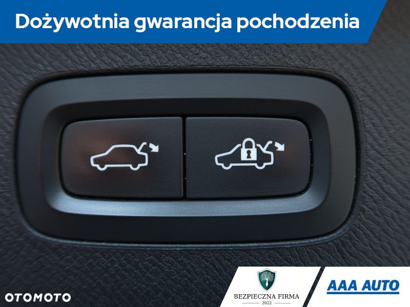 Volvo XC 90 - 20