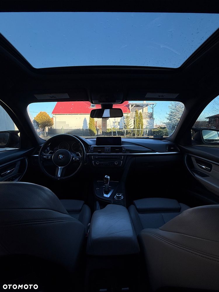 BMW Seria 3 328i - 10