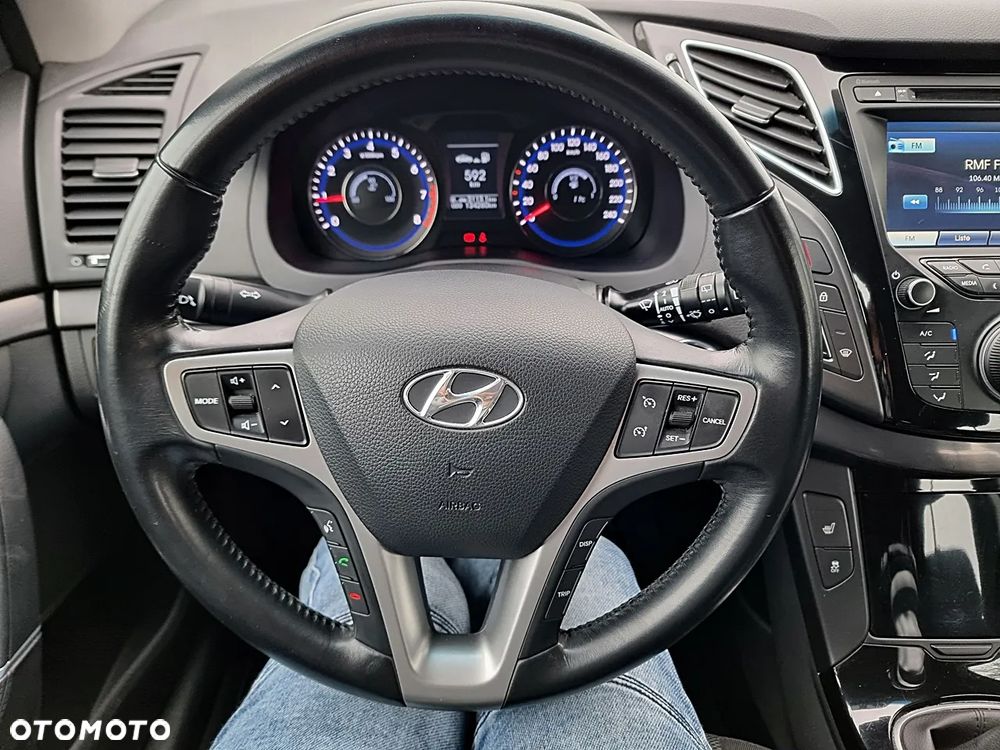 Hyundai i40 i40cw 1.6 Fifa World Cup Edition - 25