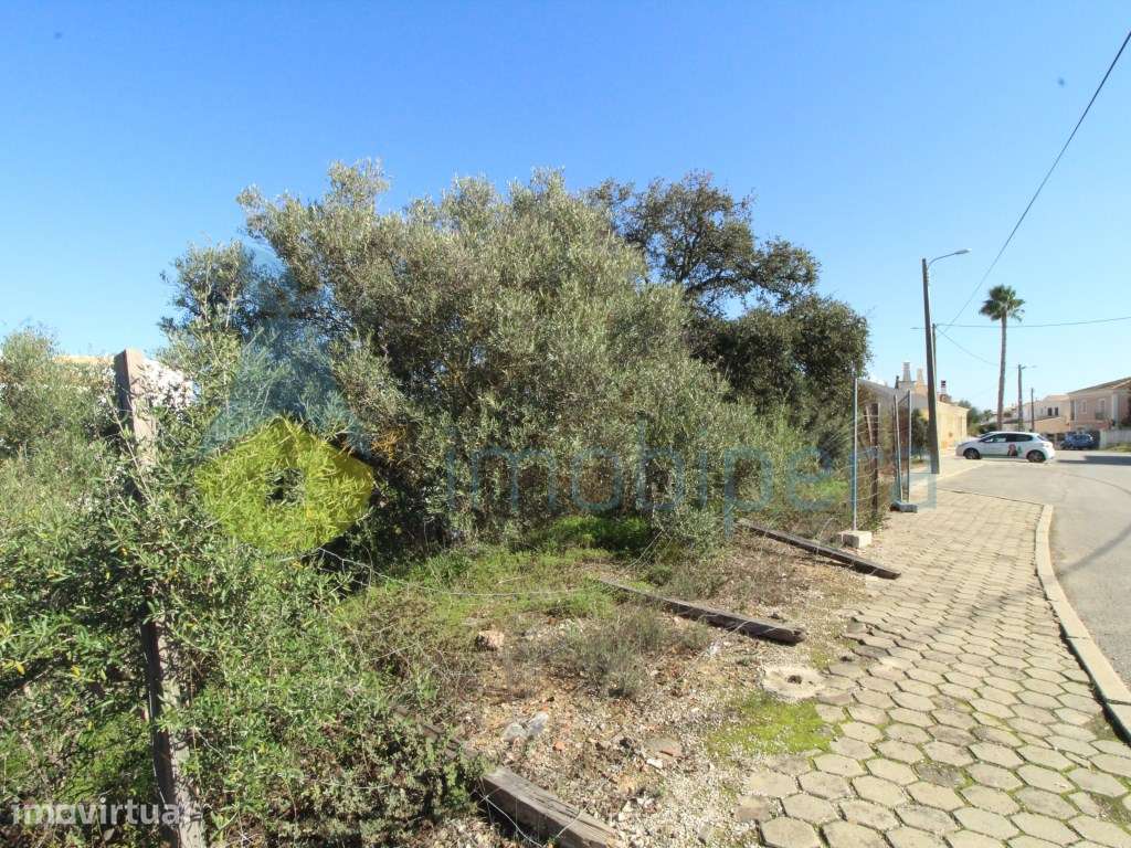 Lote para construção com 1.545 m² no Algoz - Grande imagem: 3/5
