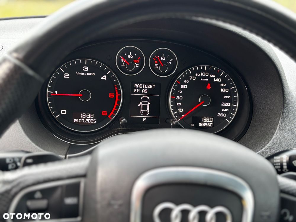 Audi A3 Sportback 2.0 TDI DSG Ambition - 23