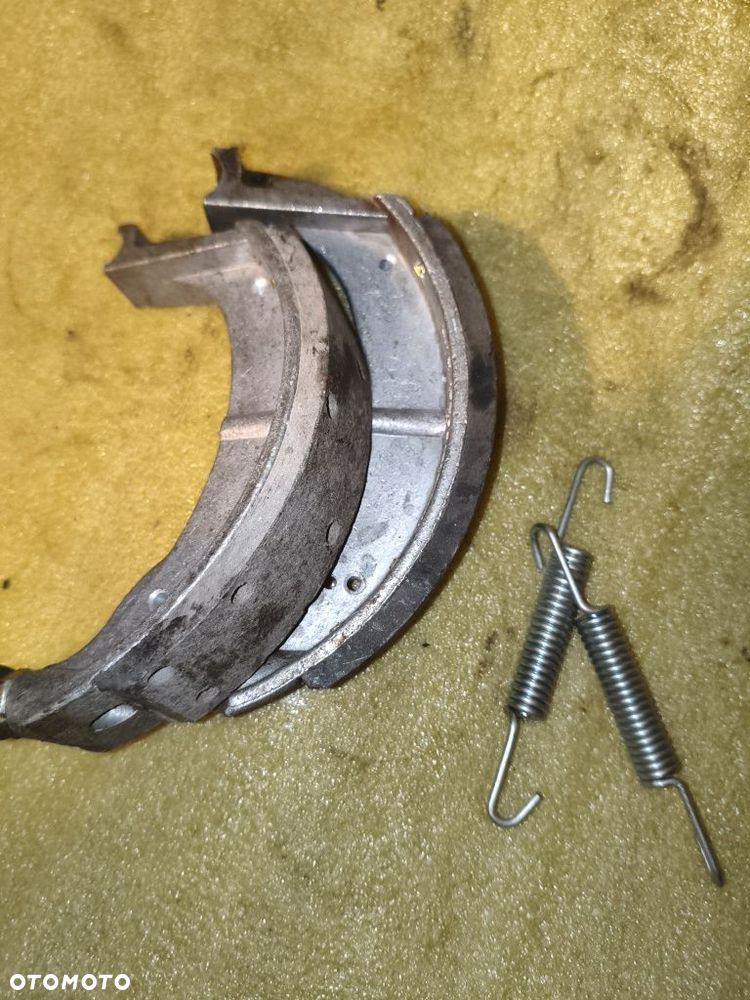 Oryginalne nowe szczęki hamulcowe Ural M67 - 8