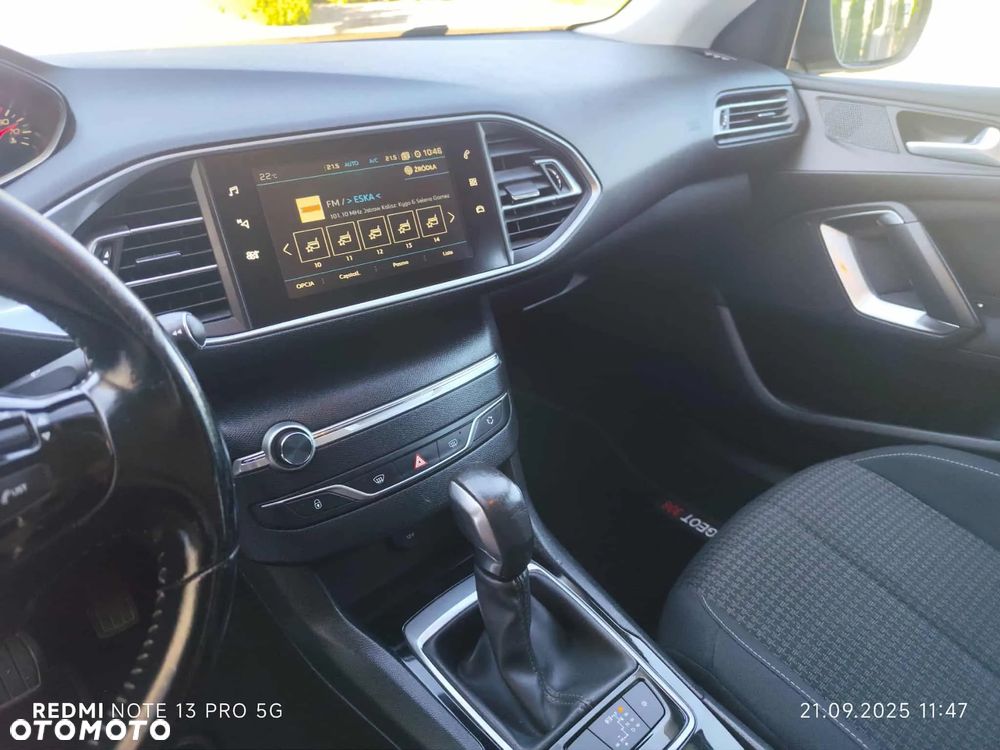 Peugeot 308 1.6 BlueHDi Active S&S EAT6 - 4