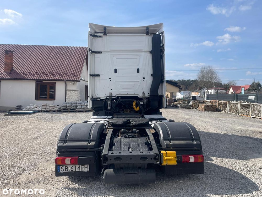 Mercedes-Benz Actros1845 - 11