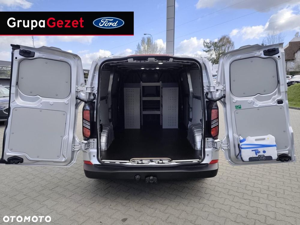 Ford Transit Custom - 11