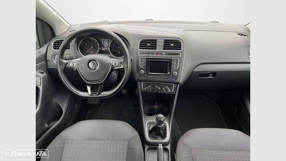 VW Polo 1.0 Connect - 12