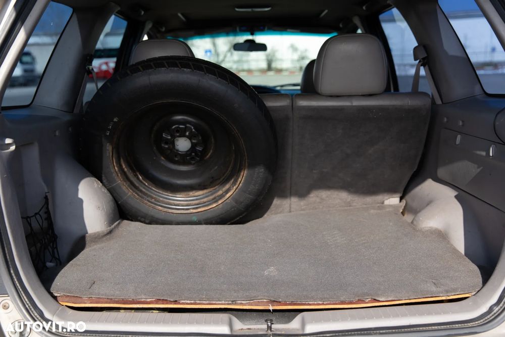 MAZDA Tribute 2001 — imagine 14
