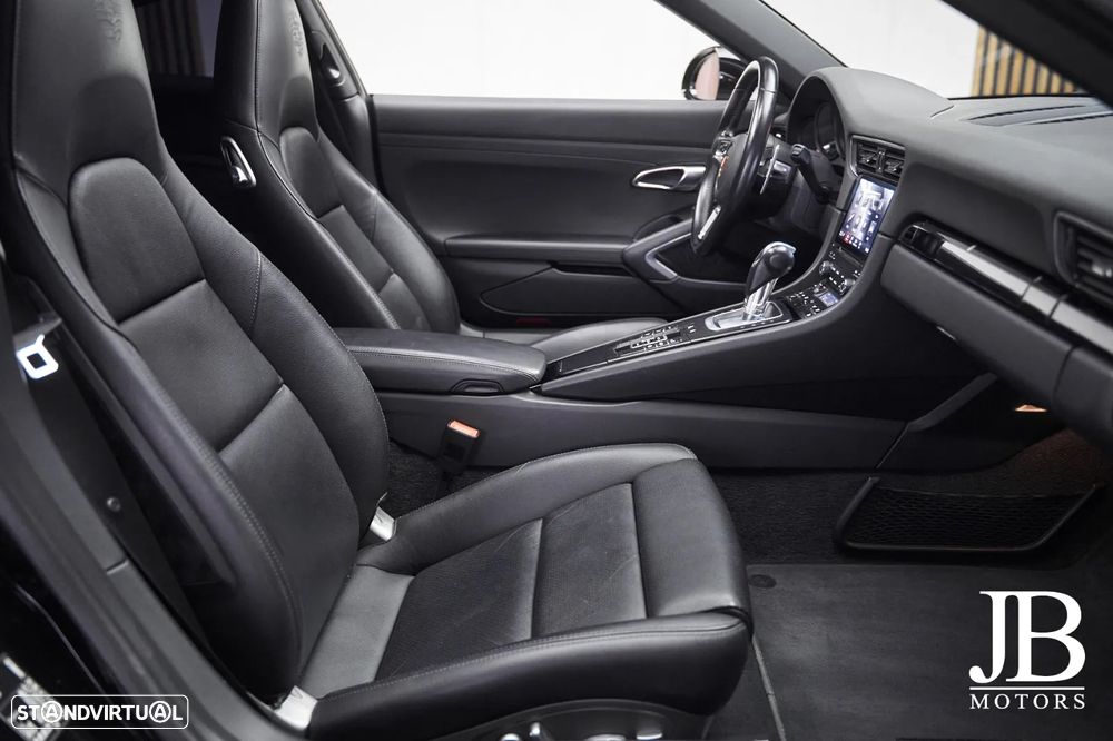 Porsche 911 (991) Carrera 2 PDK - 11
