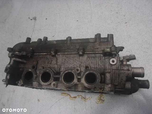 Głowica silnika Yaris 1 I 1.3 VVT-i - 2