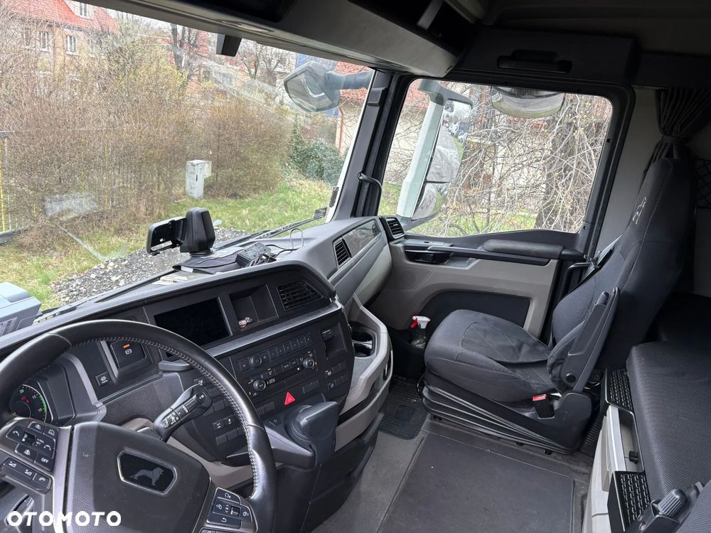 MAN TGX - 4