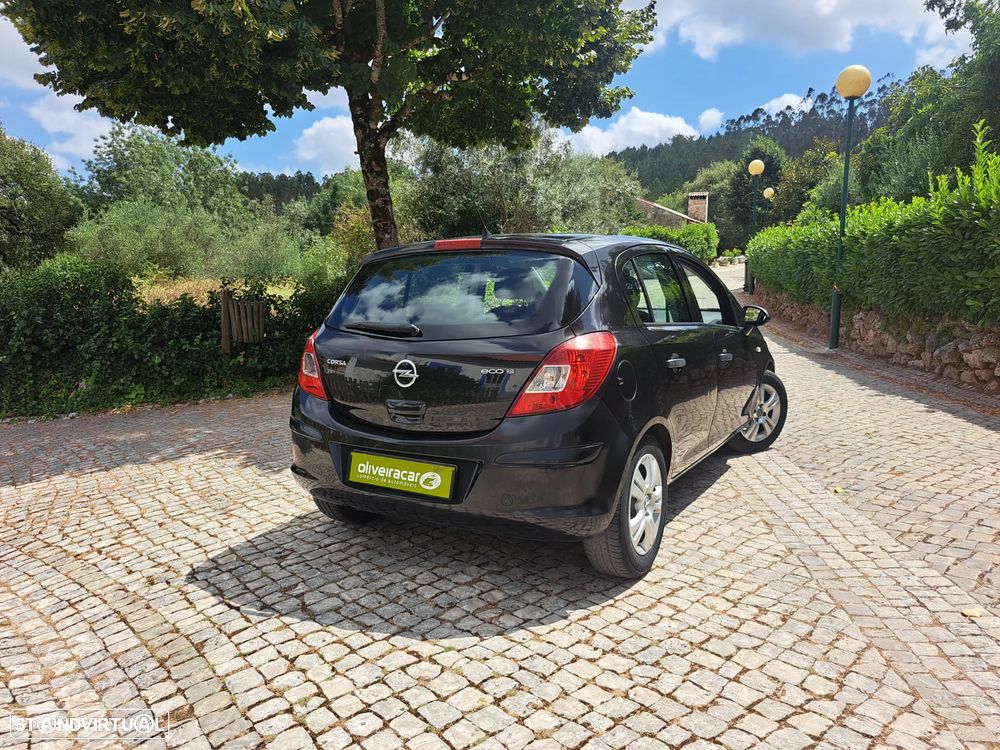 Opel Corsa 1.3 CDTi Enjoy - 22