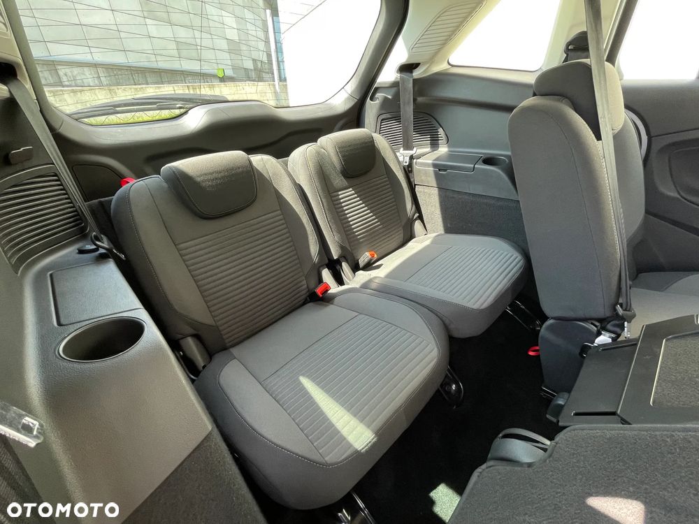 Ford Grand C-MAX 1.5 EcoBoost Start-Stopp-System Titanium - 20