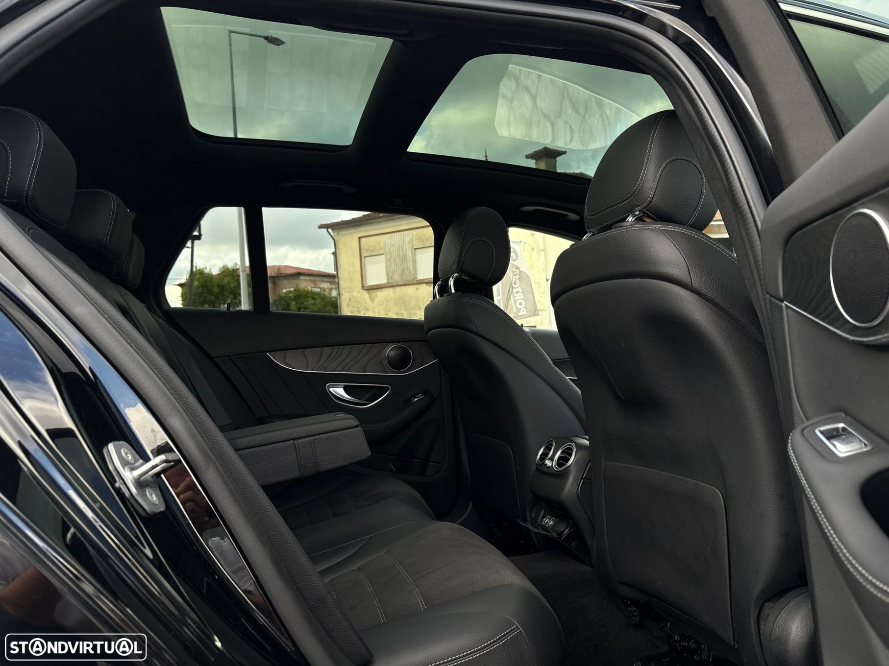 Mercedes-Benz C 300 de AMG Line - 43