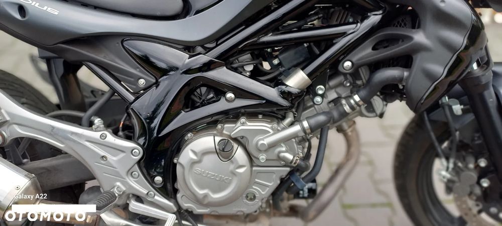 Suzuki Gladius - 7