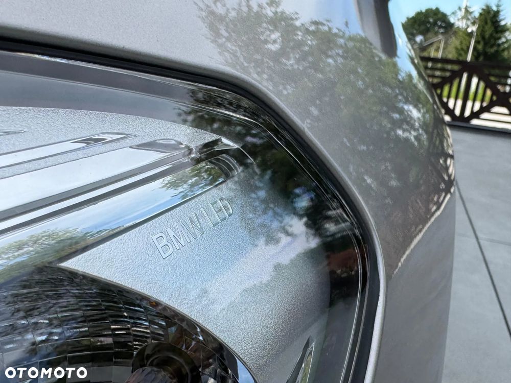 BMW iX3 80kWh Impressive - 28