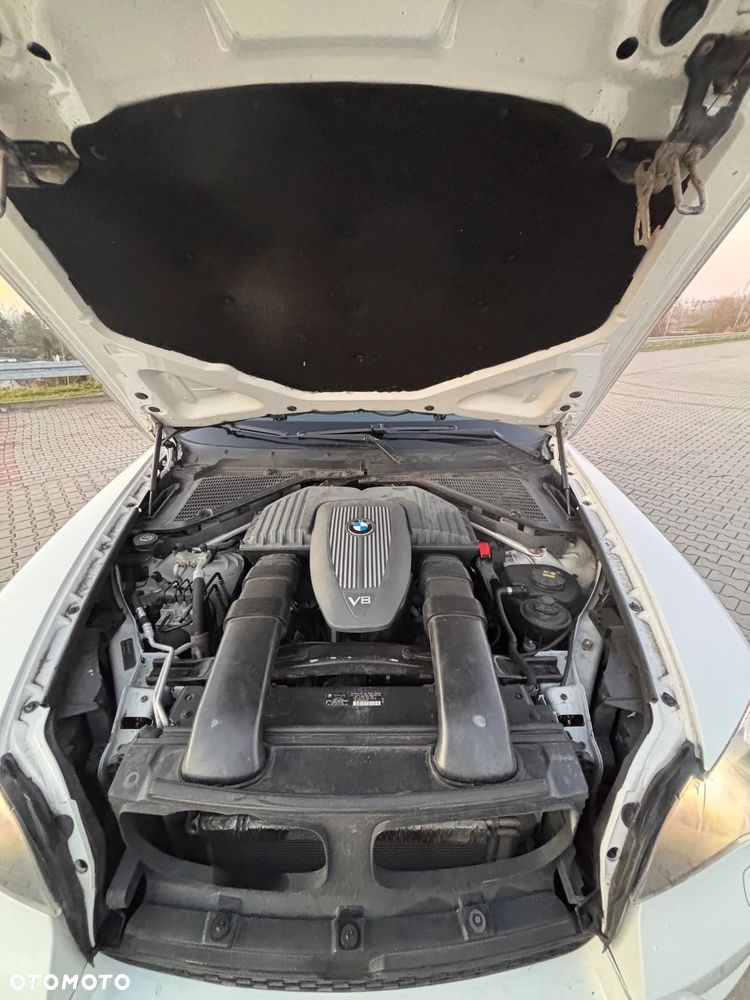 BMW X5 xDrive48i - 23