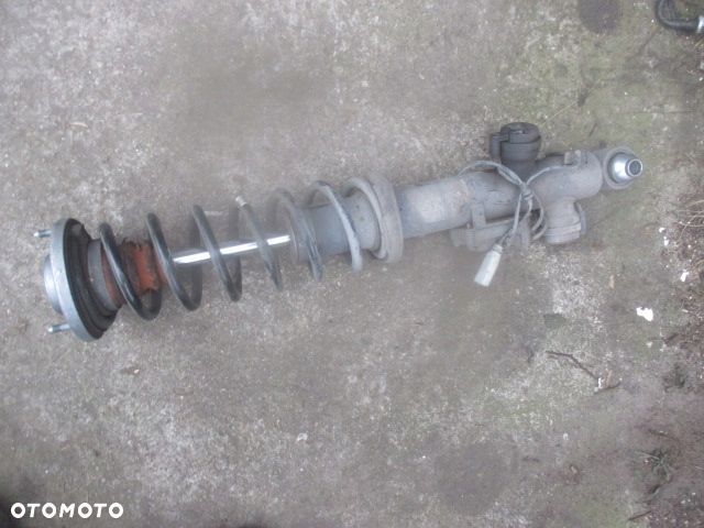 BMW F10 530 535 520D AMORTYZATOR TYLNY PRAWY TYŁ VDC 6796860 37126796860 - 1