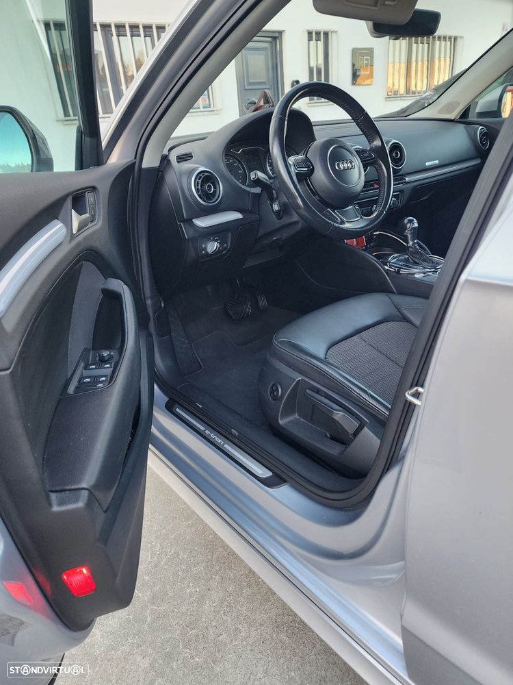 Audi A3 Sportback - 10