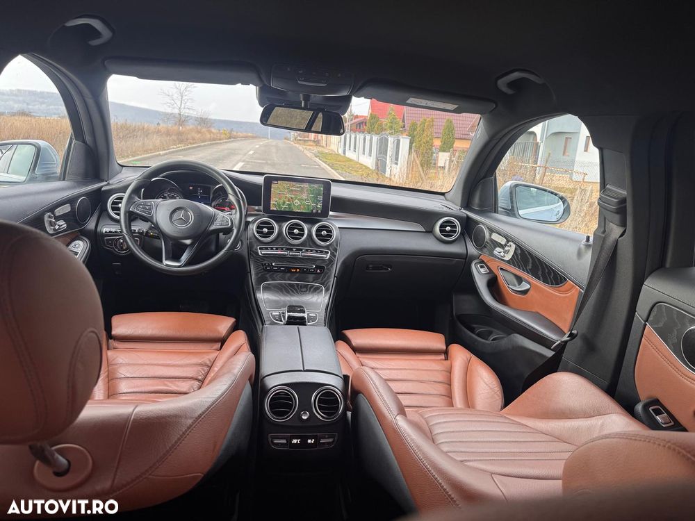 Mercedes-Benz GLC Coupe 250 d 4Matic 9G-TRONIC AMG Line - 15