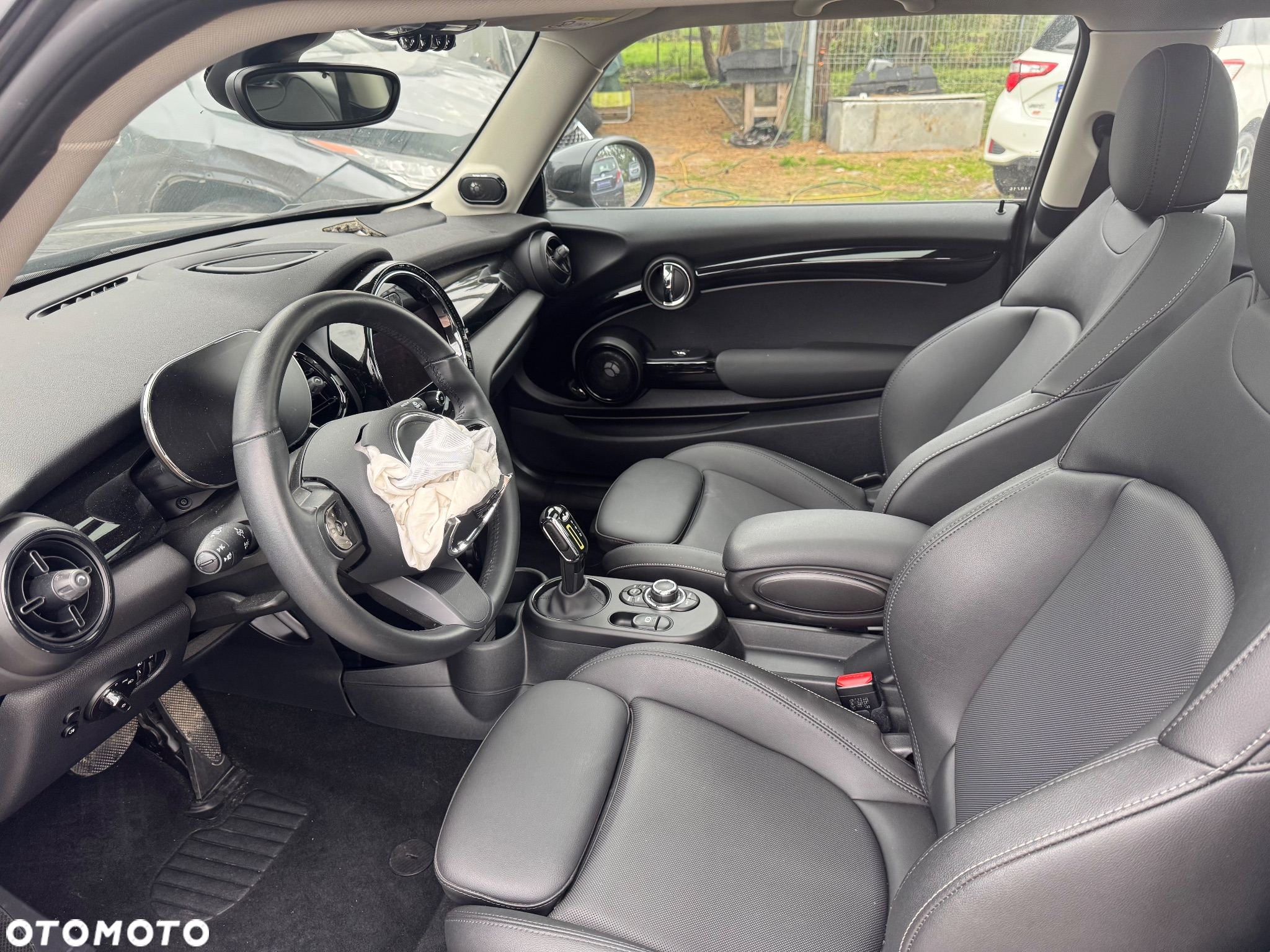 MINI Cooper SE Resolute Edition - 8