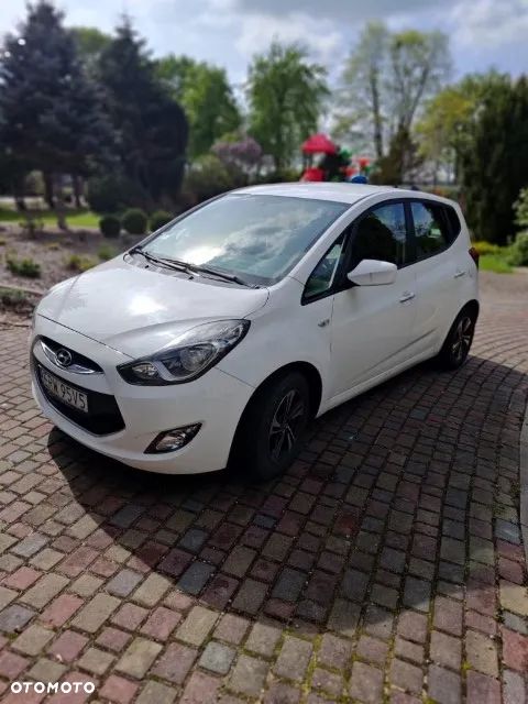 Hyundai ix20 1.6 CRDi Fifa World Cup Edition - 2