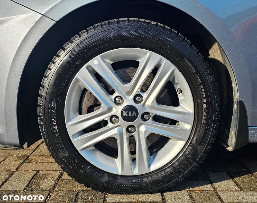 Kia Ceed ver-1-6-crdi-mhev-m - 13