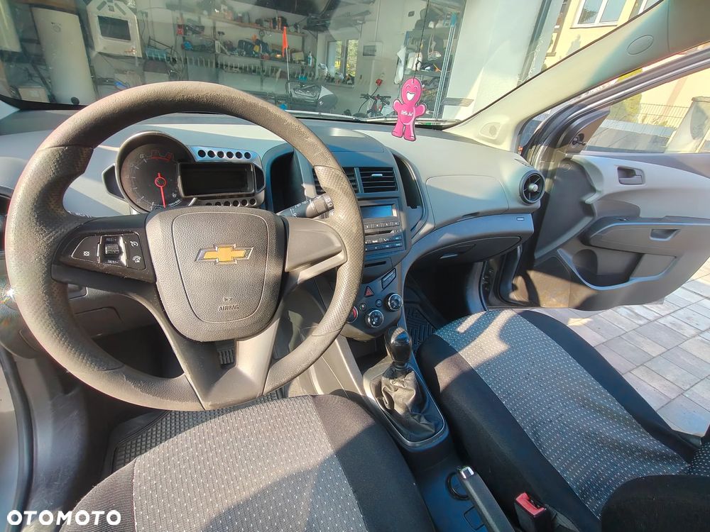 Chevrolet Aveo 1.2 LS - 14