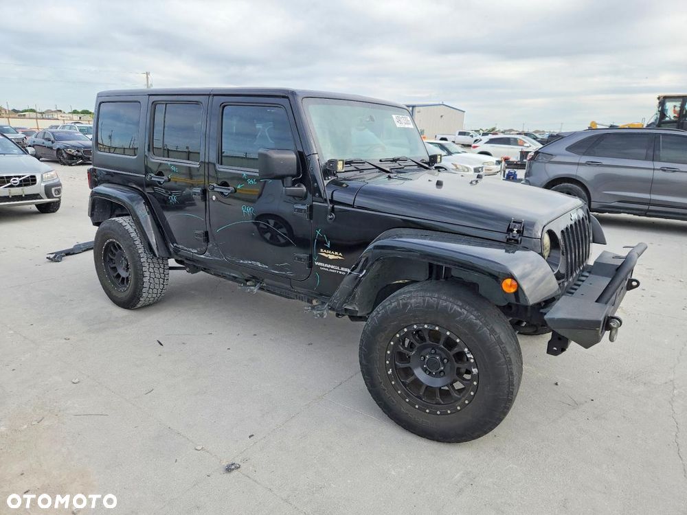Jeep Wrangler 3.6 Unlim Sahara - 5