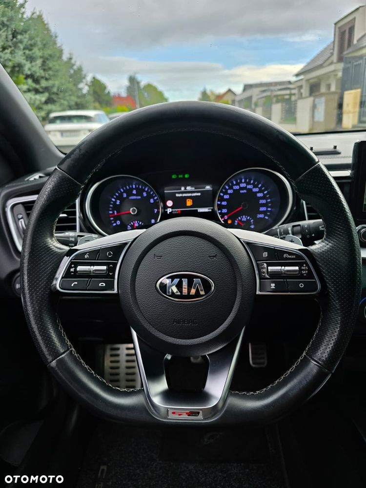 Kia ProCeed 1.4 T-GDI GT Line DCT - 16