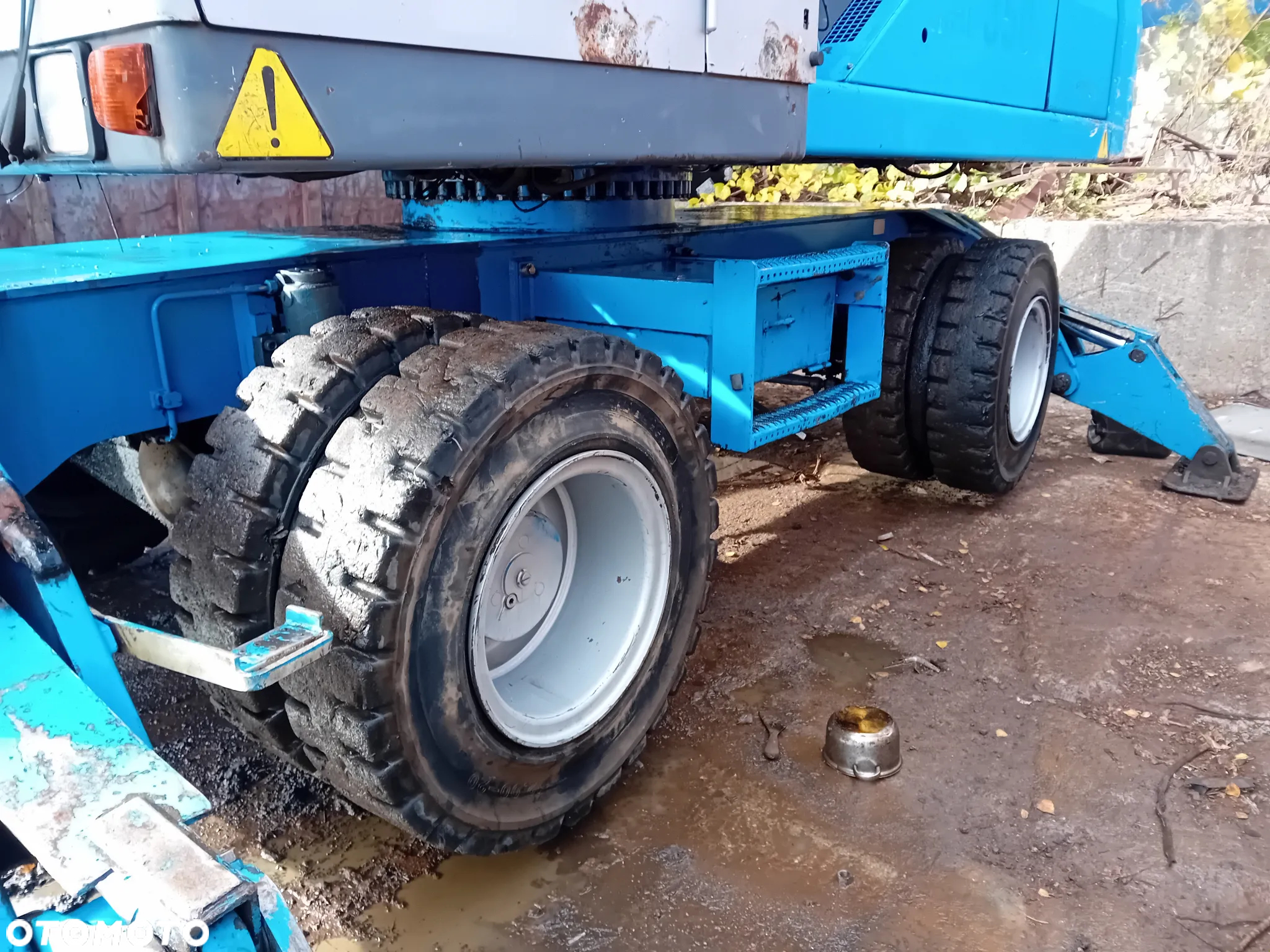Fuchs MHL 350 - 10